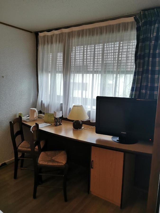 Hotel Restaurant Campanile Aurillac Dış mekan fotoğraf